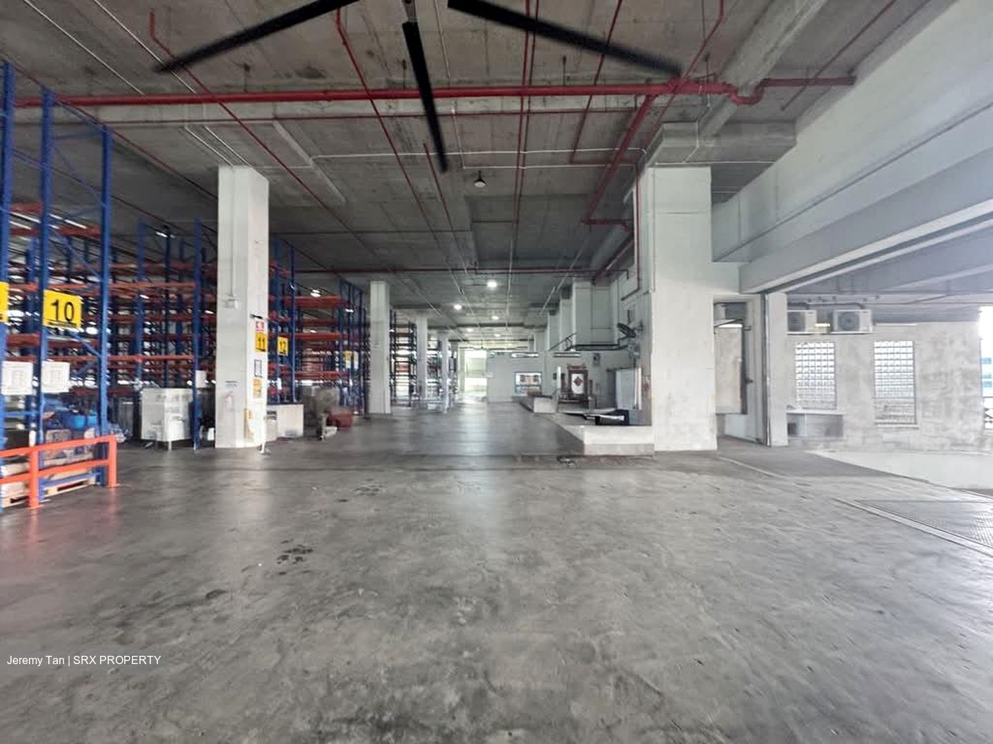 Bedok North Avenue 4 (D16), Warehouse #575462211